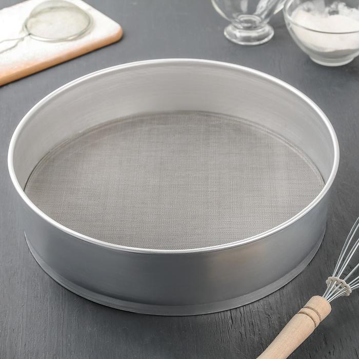 Ситечко из нержавеющей стали с пластиковой ручкой Universal, 6.5 х 23 см, стальной/бежевый